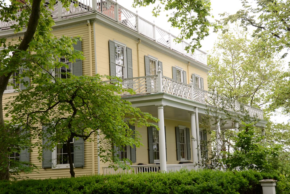 03-3 Gracie Mansion The Official Residence of the Mayor of New York Since 1942 In Carl Schurz Park Upper East Side New York City